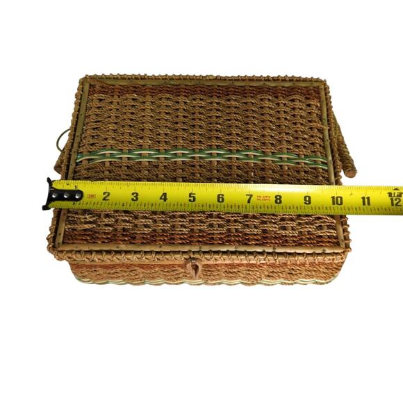 Vintage Woven Sewing Basket with Insert Seafoam Green Satin Lining - Picture 4 of 16